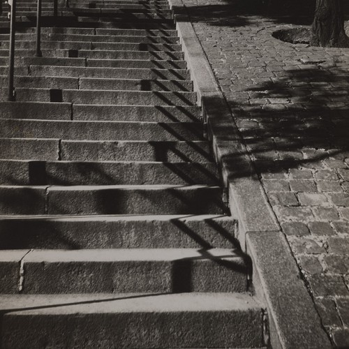 Fotografie einer Pariser Treppe