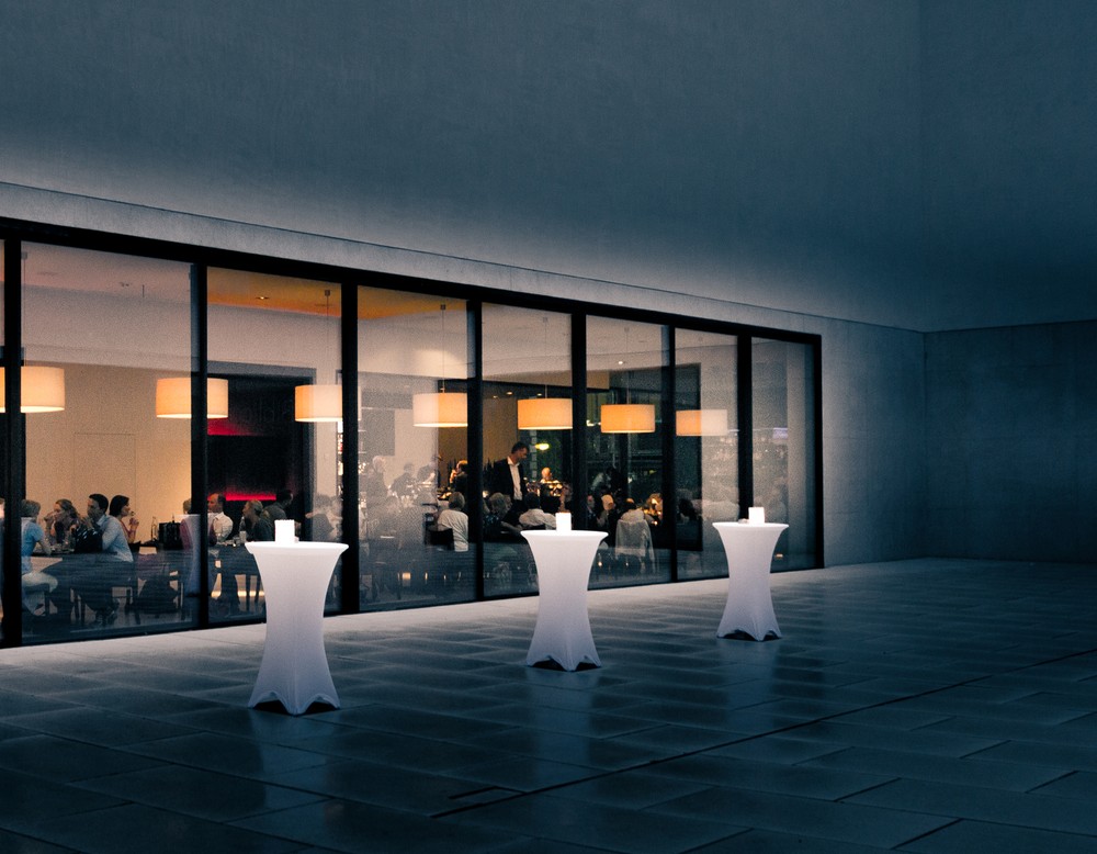 Restaurant LUX bei Nacht