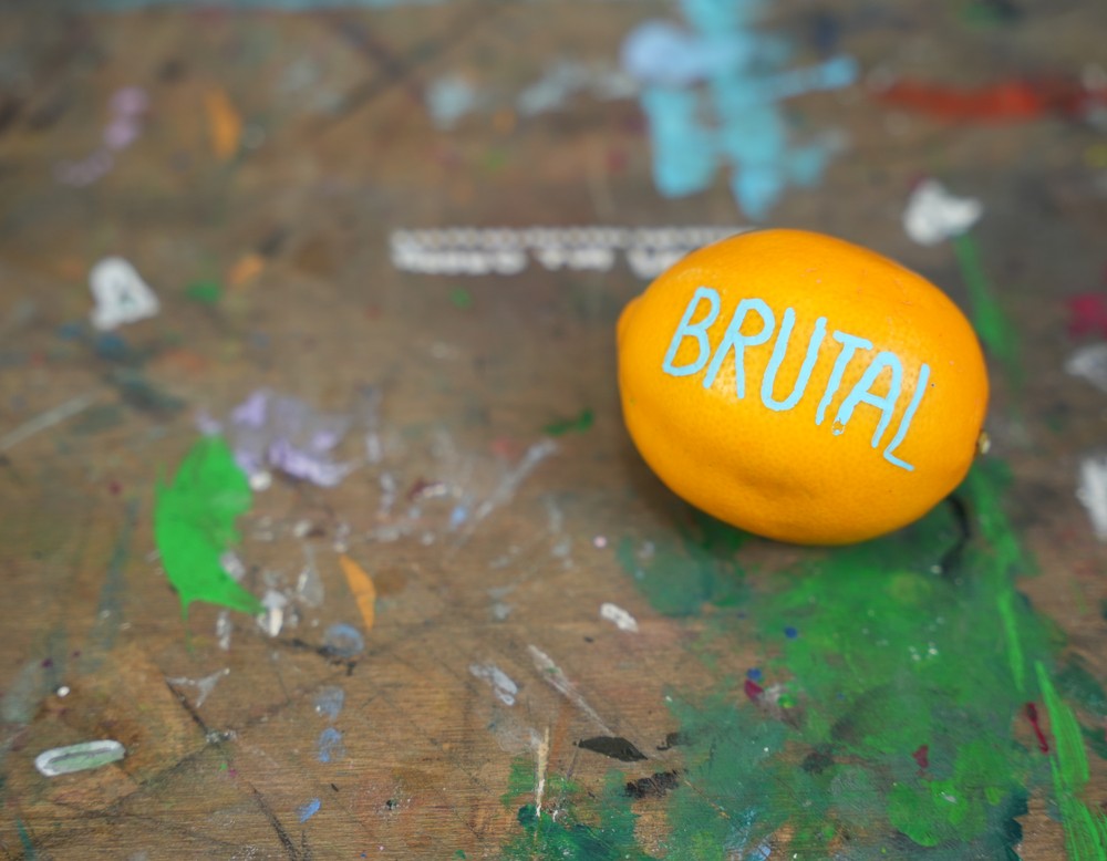 Beschriftete Zitrone