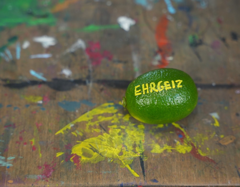 Beschriftete Limette