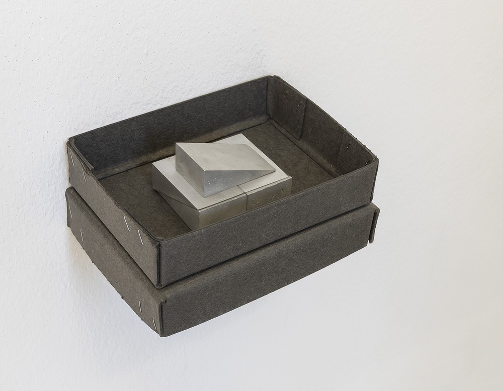 Ausstellung RADAR: Eda Aslan, it was their dust that we breathed in