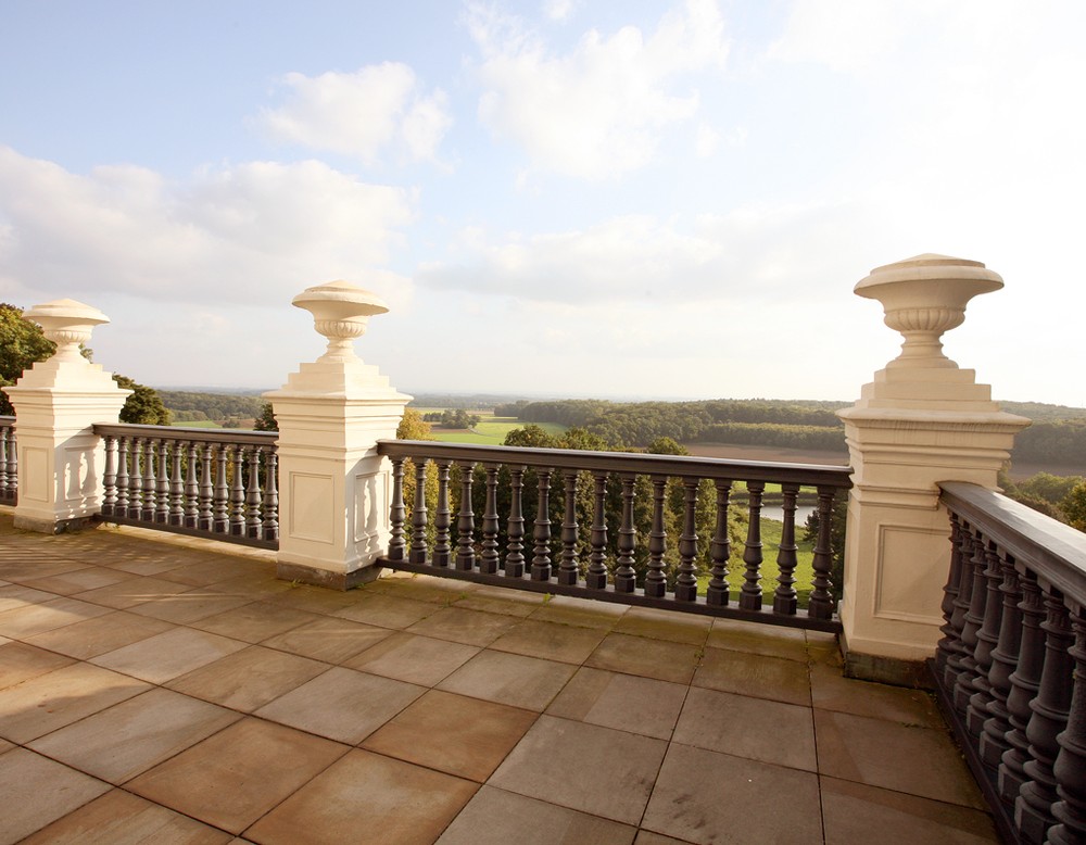 Balkonansicht des Schloss Cappenberg.
Foto: nowofoto