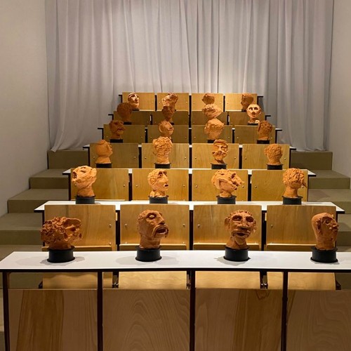 Installationsansicht von Esra Ersens "Karussell"